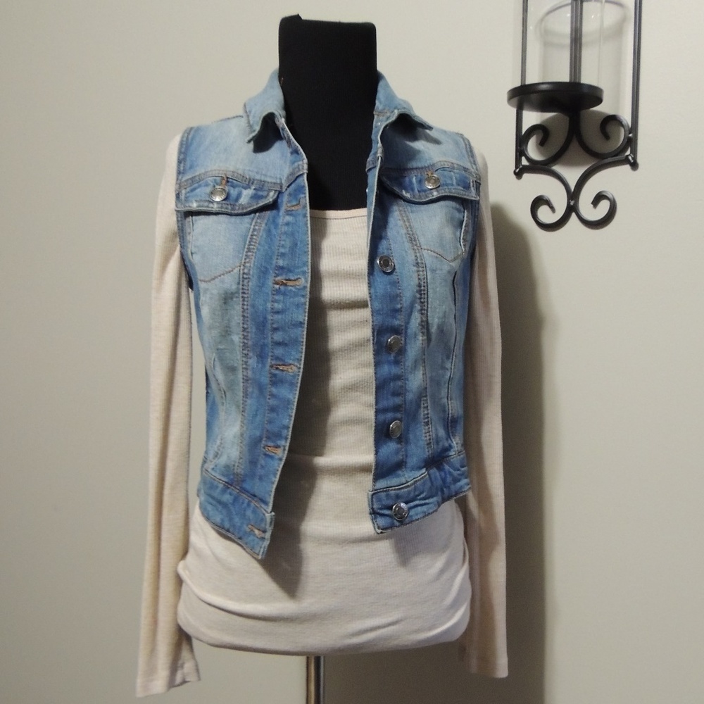 NWOT Jean Vest